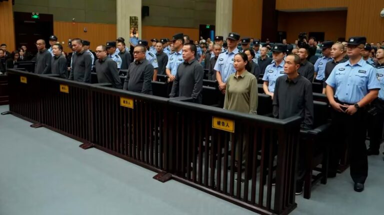 46918-china-aplica-pena-de-muerte-a-11-miembros-de-una-poderosa-banda-criminal-con-base-en-myanmar