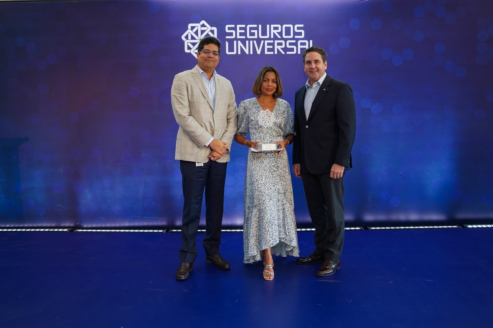 02e0834d-6536-4c4d-bea4-da164e054ed0