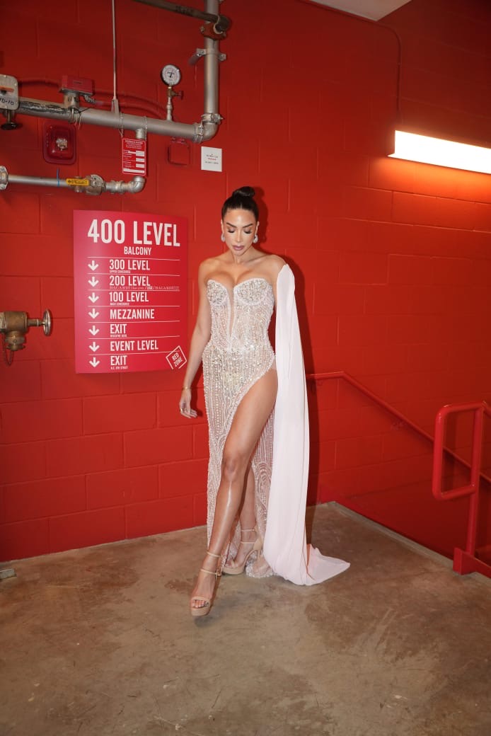 6d2bc1c0-7c3a-4081-b36a-4649cab6d98c