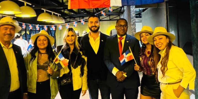 boca-chica-y-pedernales-sellan-alianza-turistica-privada