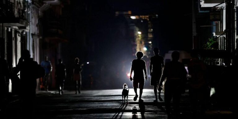 el-mayor-apagon-de-este-jueves-en-cuba-dejara-sin-corriente-a-la-vez-al-58-%-de-la-isla