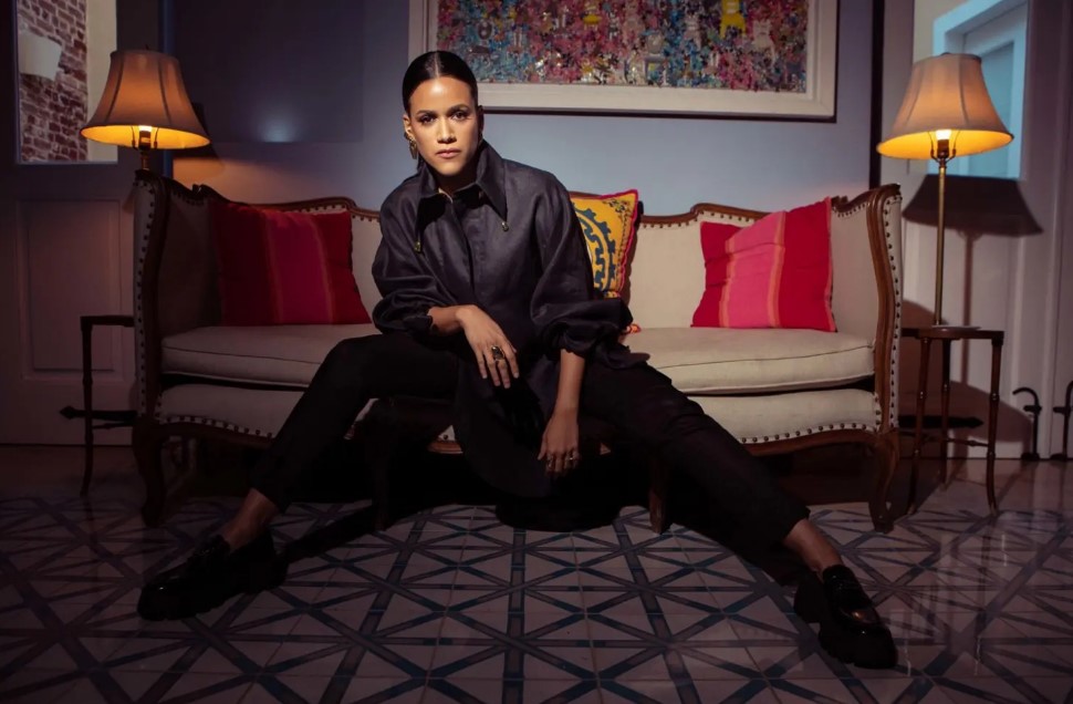 solly-duran-reiventa-la-improvisacion-teatral-en-rd