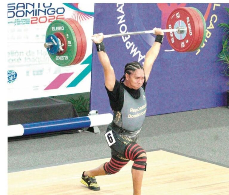 seleccion-de-pesas-sale-este-lunes-a-base-de-preparacion-en-jarabacoa