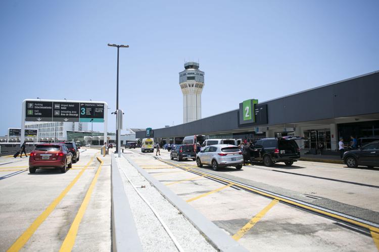 agentes-de-ice-apoyaran-el-manejo-de-viajeros-en-el-aeropuerto-luis-munoz-marin-en-puerto-rico