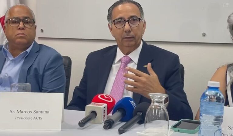 empresarios-de-santiago-denuncian-avance-de-marcas-blancas-y-exigen-frenar-competencia-desleal