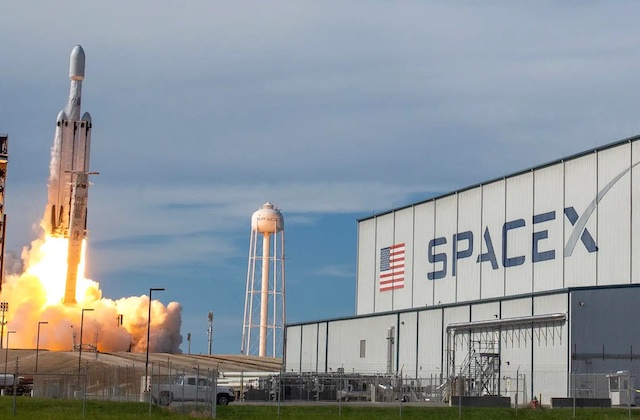 spacex-busca-ingresar-75.000-millones-dolares-salida-a-bolsa