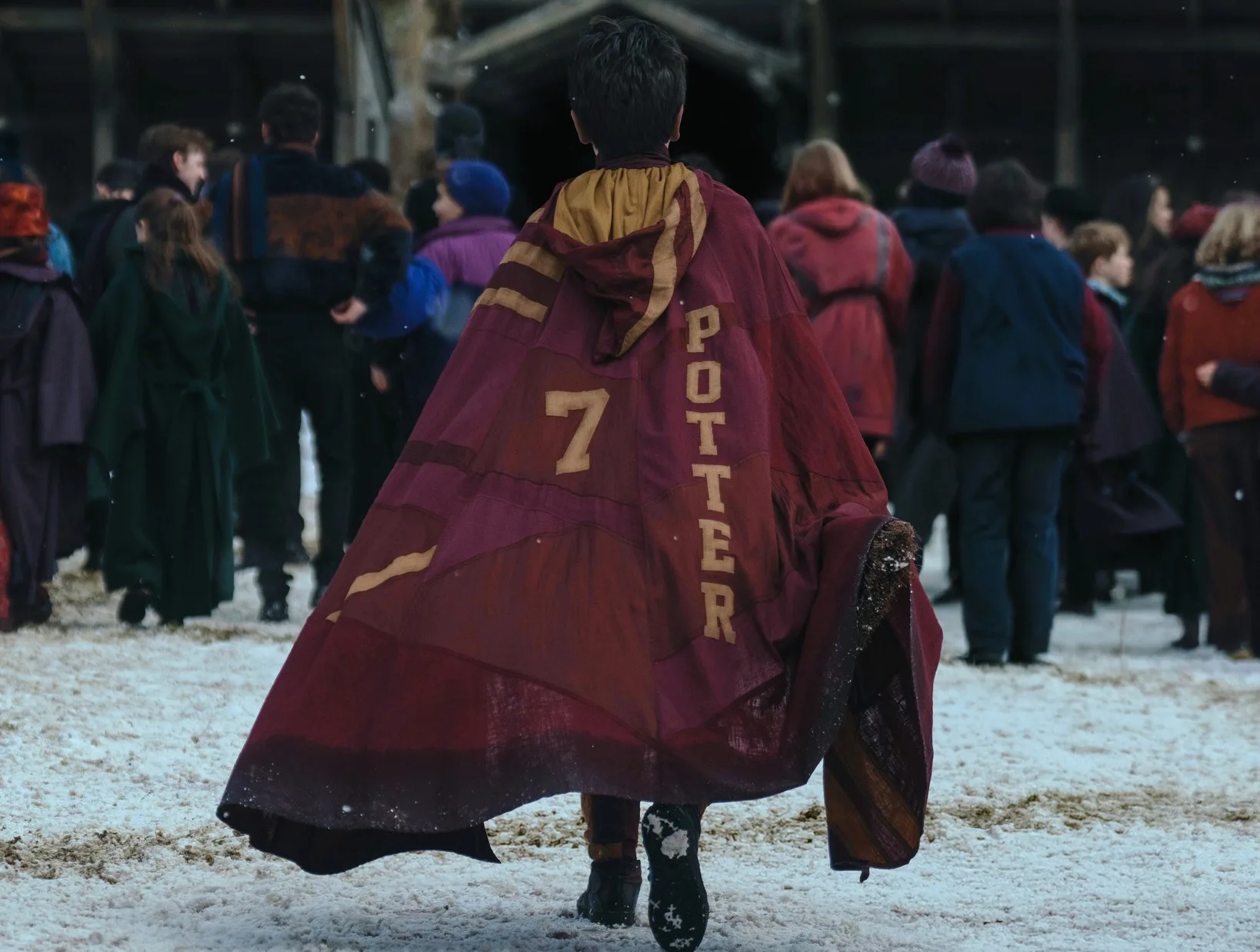 hbo-lanza-el-primer-avance-de-la-serie-de-harry-potter-y-fija-su-estreno-para-navidad