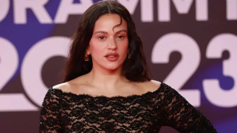 rosalia-cancela-su-show-en-milan-tras-sufrir-una-grave-intoxicacion-alimentaria