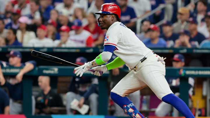 perdomo-deja-atras-la-polemica-del-clasico-y-se-reencuentra-con-el-umpire-cory-blaser