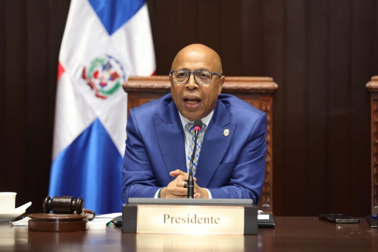 7914-pacheco-destaca-las-iniciativas-de-ley-prioritarias-que-se-aprobarian-en-esta-legislatura-2048x1366