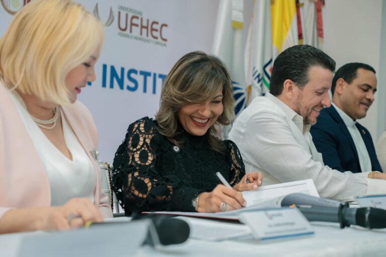 8e987f13-5372-4c9b-90d0-b655dbc37777