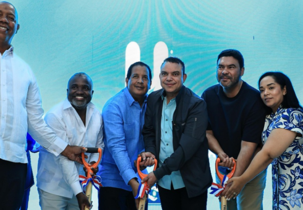 9367-director-sns-asegura-inversion-en-salud-de-rd-esta-garantizada