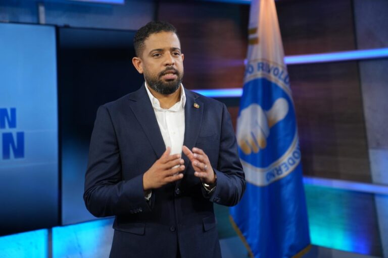 d8addf02-2a8a-453a-8a4f-ec7e04e7eae7