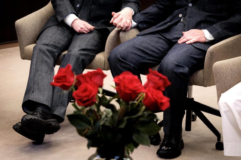 paises-bajos-celebra-25-anos-del-primer-matrimonio-gay-ante-retroceso-en-su-aceptacion