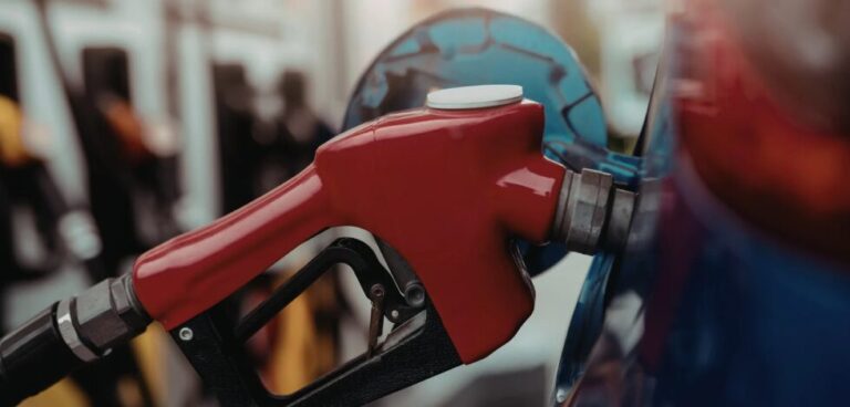 la-ce-estima-en-14.000-millones-el-impacto-de-la-guerra-y-recomienda-ahorrar-combustible