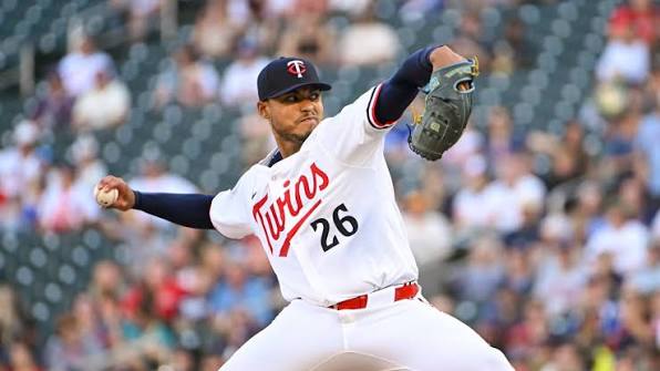 brillante-apertura-de-taj-bradley-evita-la-barrida-de-los-mellizos-en-kansas-city