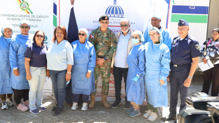 gobierno-lleva-jornada-asistencial-a-cientos-de-familias-en-la-region-sur