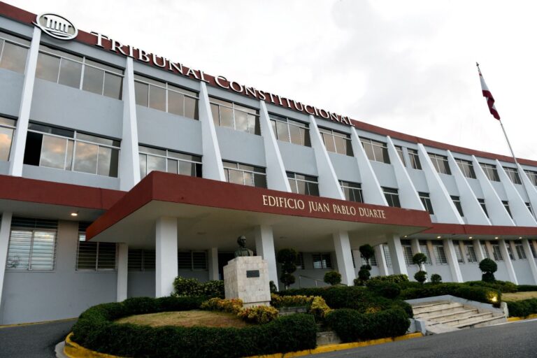 90060430-7170-4007-9837-3a1654fc53b8