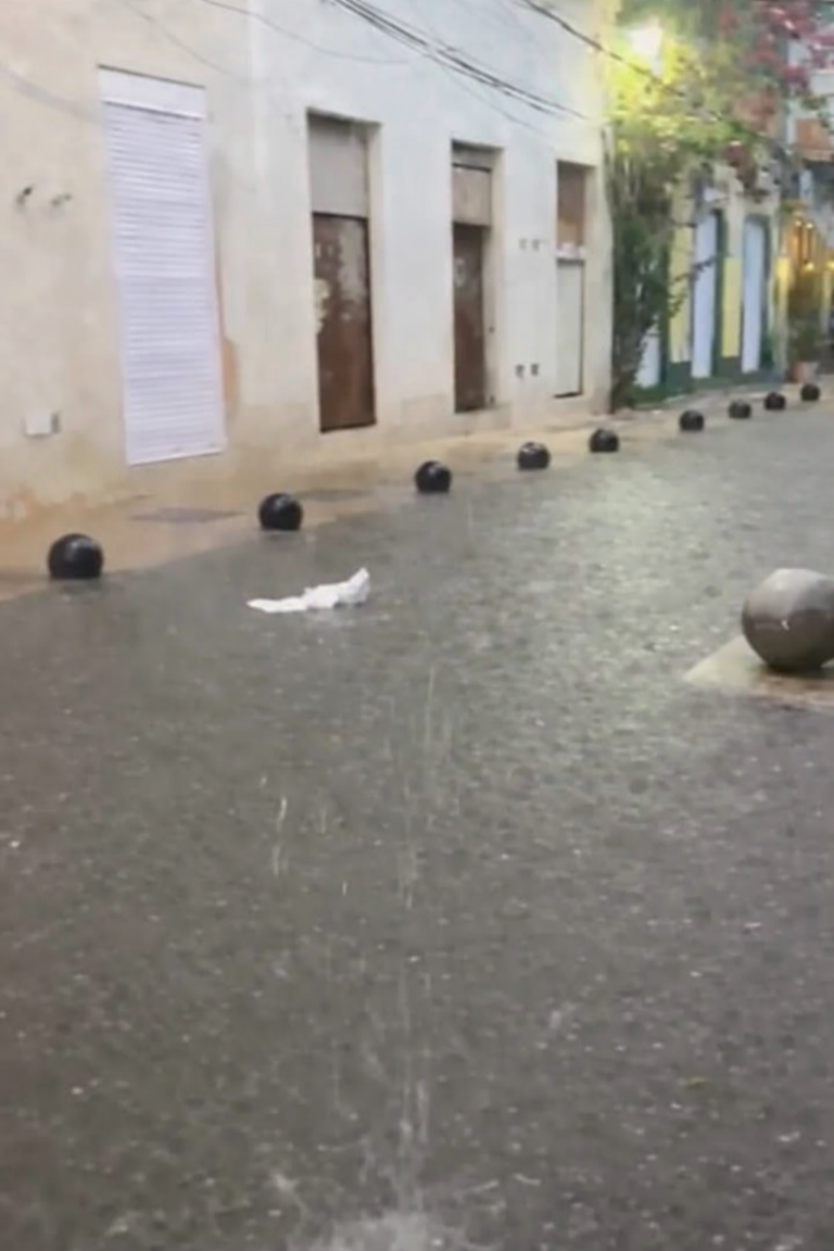 DE96A693-A3C4-4866-953A-0F11FCFE9EC5