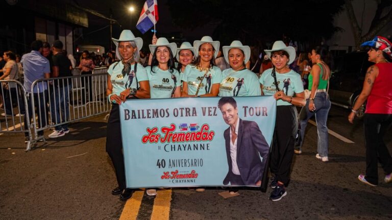 Chayanne reúne fanáticos de todas las edades en su concierto en Santo Domingo