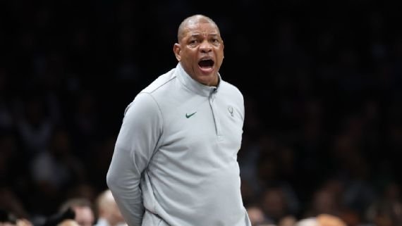 Coach Doc Rivers no descarta dejar a los Milwaukee Bucks