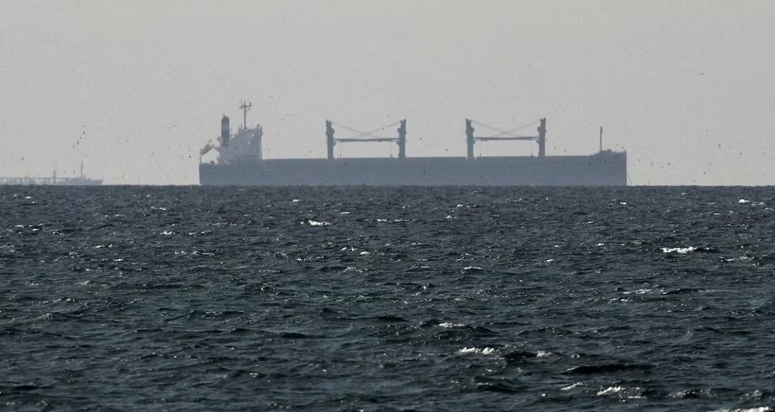 El nuevo bloqueo de Ormuz dispara el petróleo un 7% y supera los 100 dólares