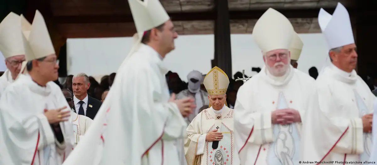 El Papa se despide de Camerún con una misa multitudinaria