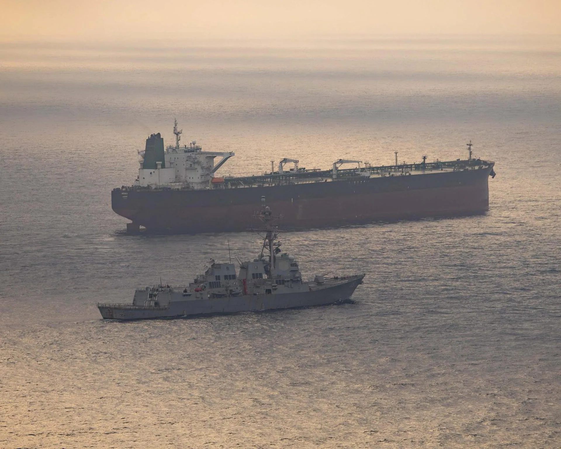 Irán lanza dura advertencia a EE.UU. y eleva tensión por bloqueo naval en Ormuz