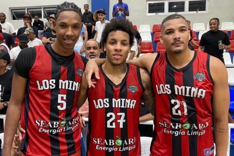 Los Mina triunfa y empata serie final ante Trenes en el TBS Santo Domingo 2026