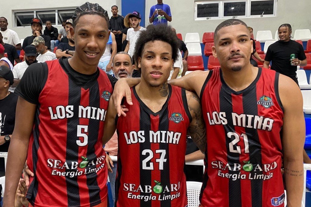 Los Mina triunfa y empata serie final ante Trenes en el TBS Santo Domingo 2026