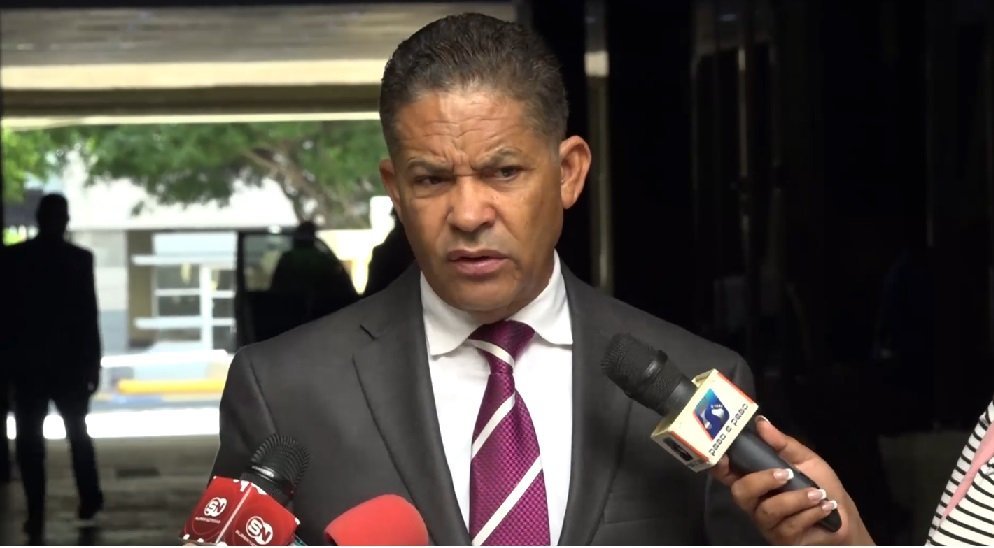 Oficialismo responde a Danilo por críticas a reunión: “No puede esperar que lleven los planes hechos”