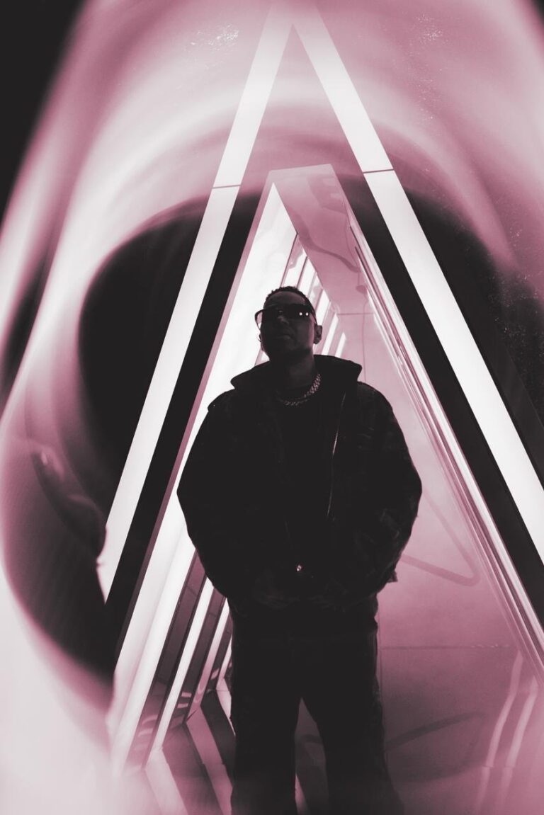 Santiago Matías dedica el inicio de ‘Planeta Alofoke’ al fallecido periodista Carlos Batista Matos