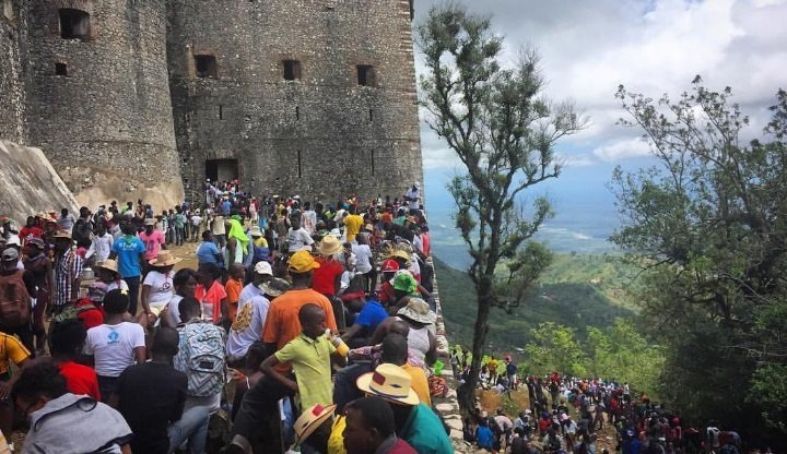 Treinta personas mueren en una avalancha humana en el norte de Haití