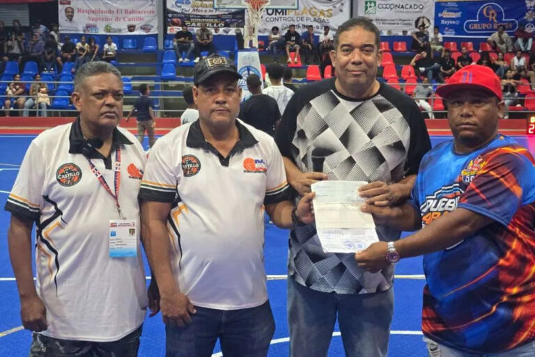 Alcaldía municipal de Castillo entrega importante aporte al  torneo de basket  2026
