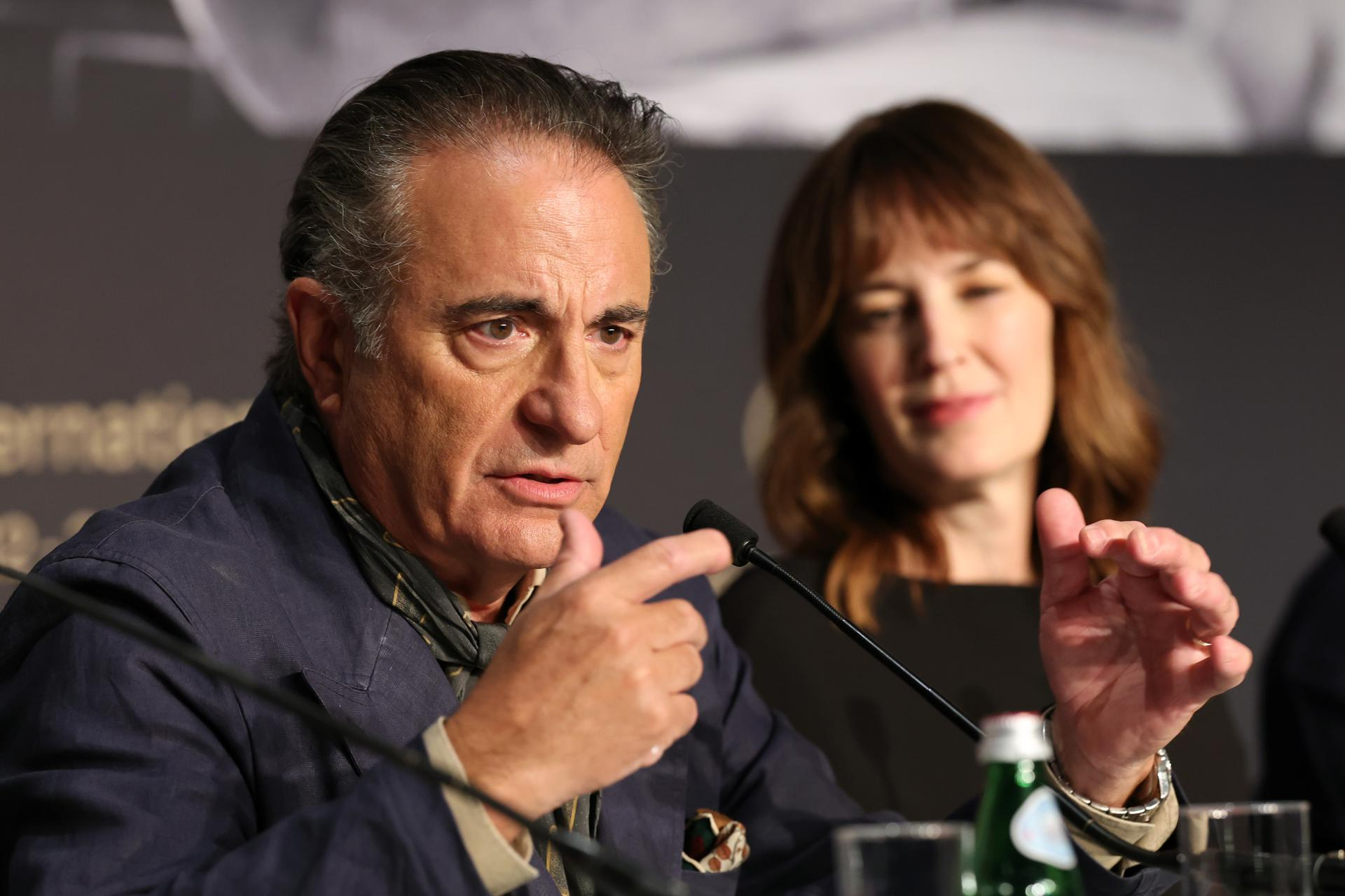 Andy García es un detective de los años 40 en la era de TikTok en Cannes, con ‘Diamond’