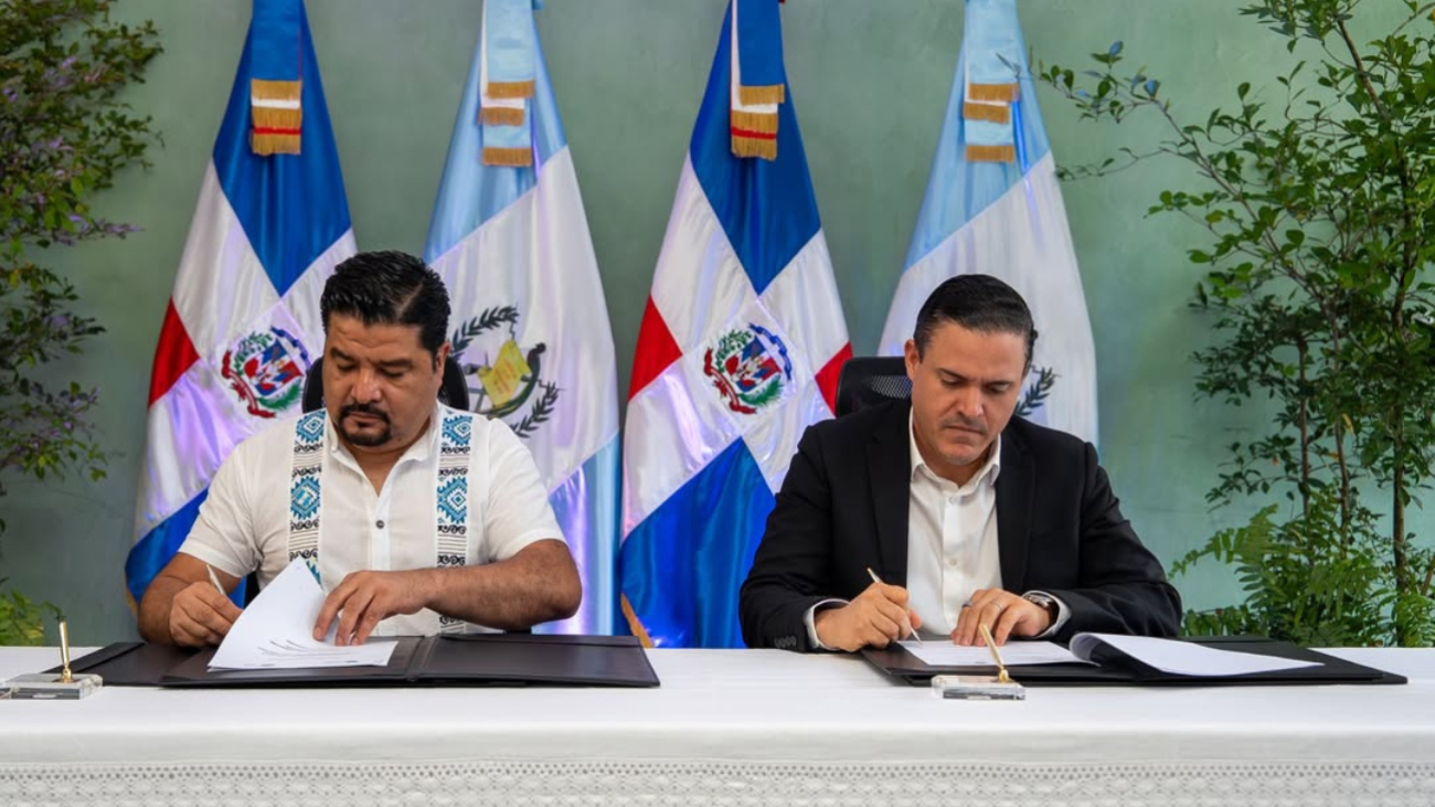 Apordom y Comisión Portuaria de Guatemala acuerdan fortalecer cooperación portuaria