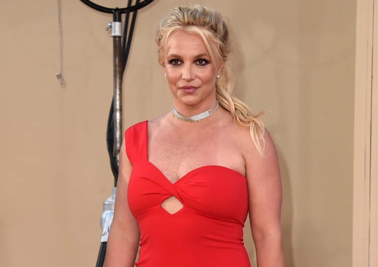 Britney Spears señalada por conducir bajo efectos de drogas y alcohol