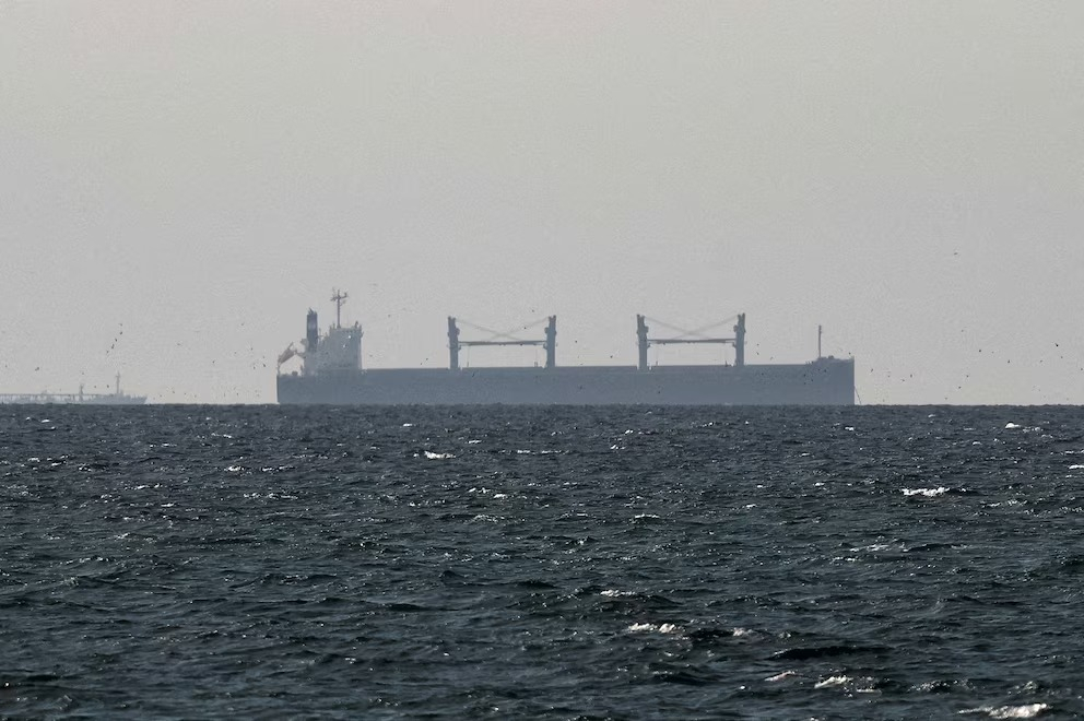 China confirma ataque a petrolero con tripulación china en el estrecho de Ormuz