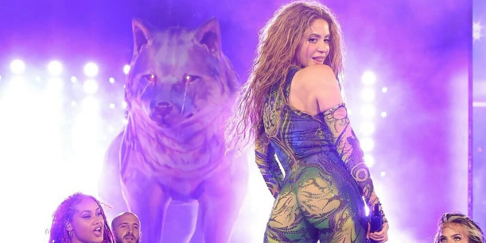 Copacabana vibra con Shakira y dos millones de asistentes