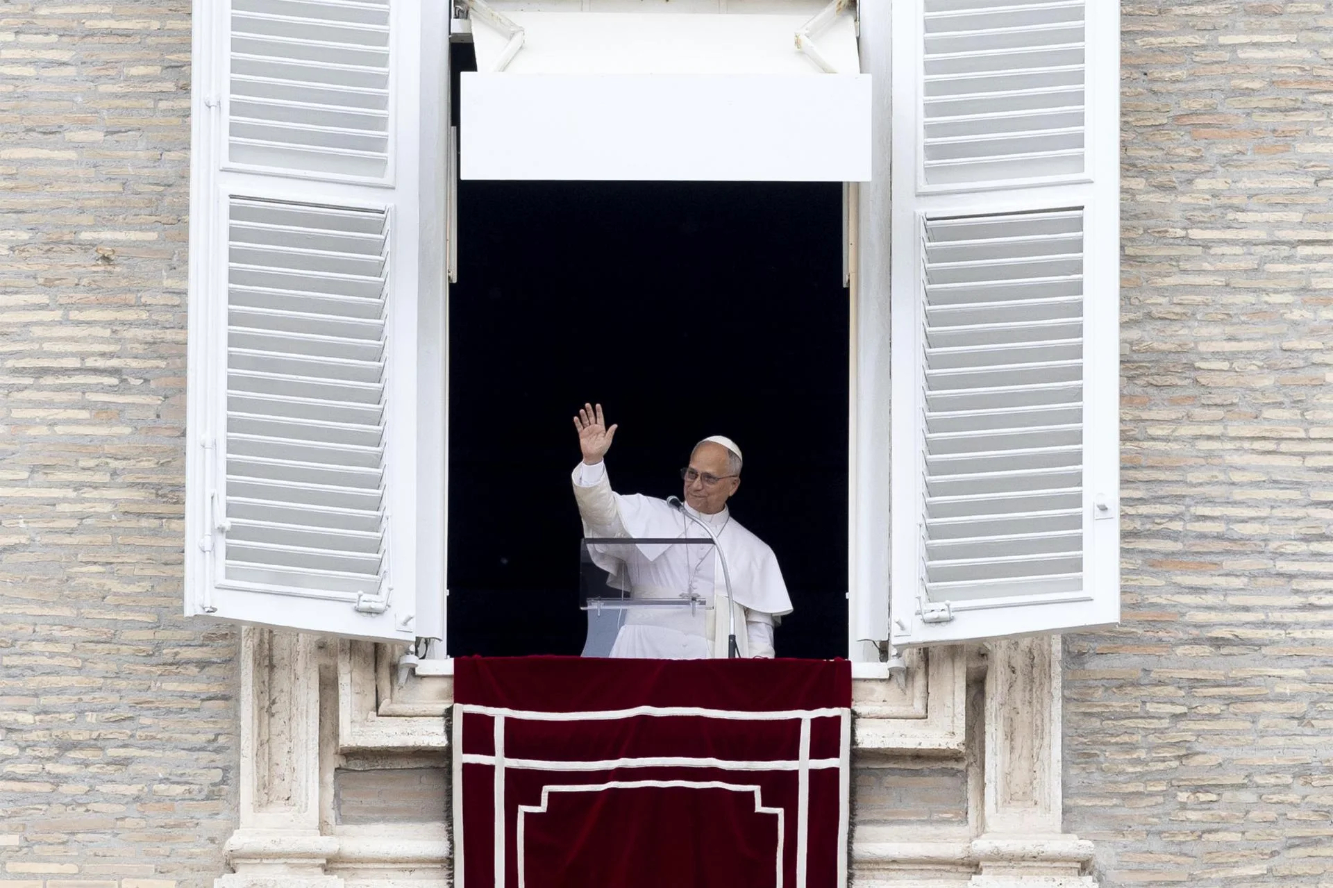 El papa aplaude la acogida de las Canarias a crucero afectado por hantavirus