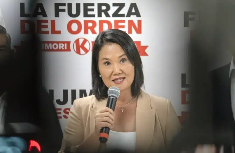 Keiko Fujimori aventaja con seis puntos a Roberto Sánchez en una encuesta para la segunda vuelta en Perú