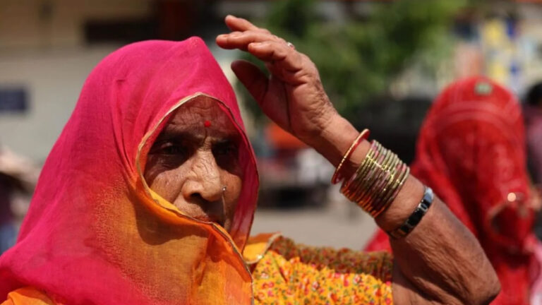 La India prevé olas de calor cada vez más fuertes y frecuentes tras rozar los 48 grados