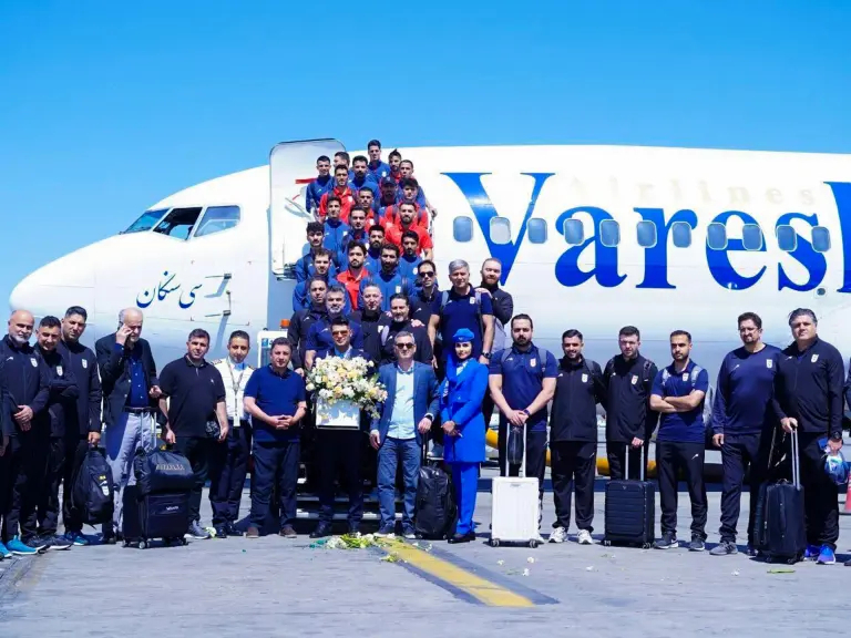 La selección nacional de fútbol de Irán partió a Turquía en espera de conseguir la visa para entrar Estados Unidos