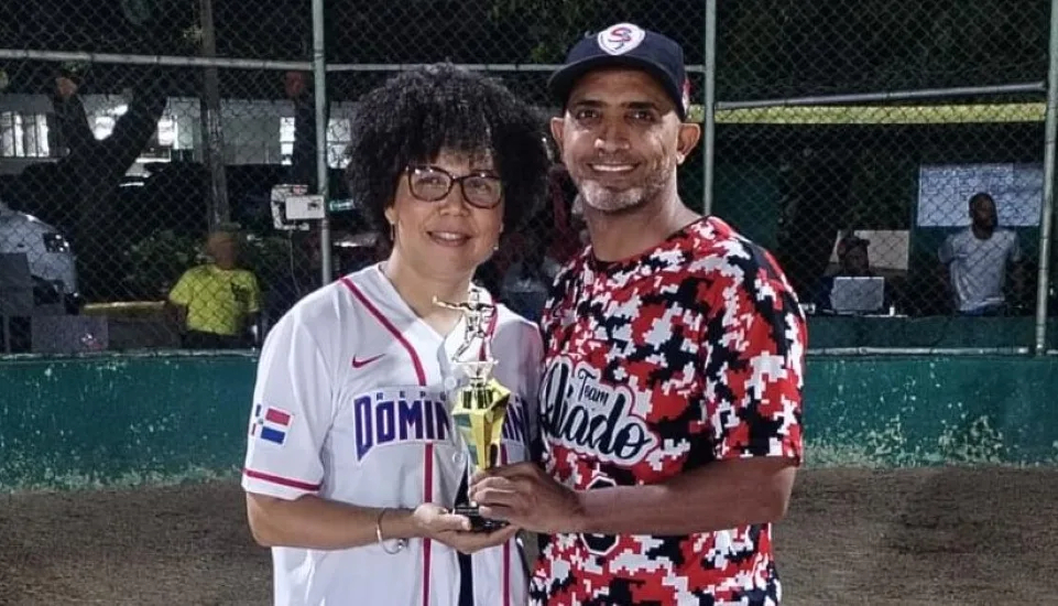 Los Aliados vencen al Team Real y conquistan el título de softbol pre-chata 2026