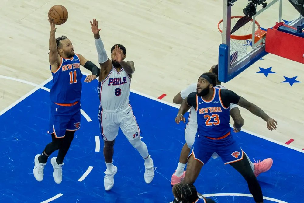 Los Knicks de Nueva York avanzaron a la final de la Conferencia Este de la NBA luego de vencer al equipo de Filadelfia 76ers