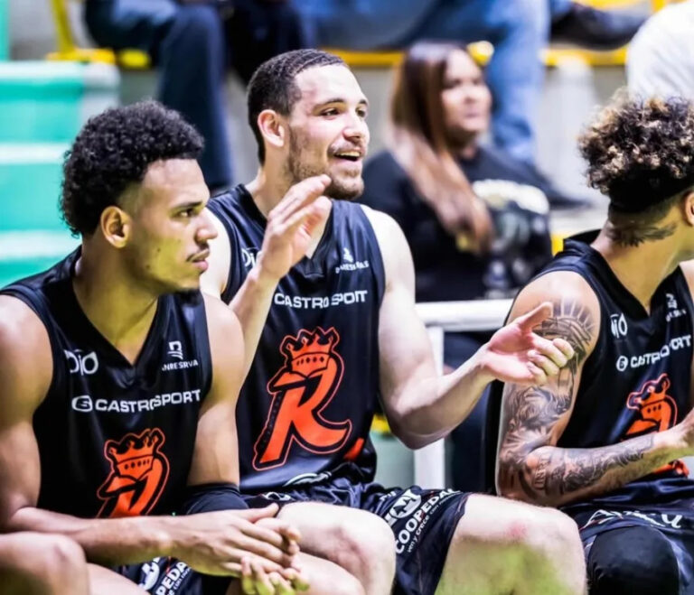 Los Reales propinan otro revés a los Reales en la Súper Liga LNB