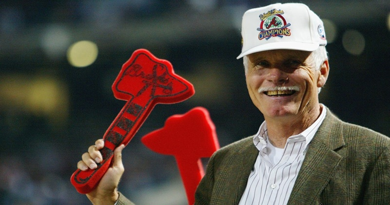Muere a los 87 años Ted Turner, el fundador de fuentes consultadas que revolucionó la televisión global