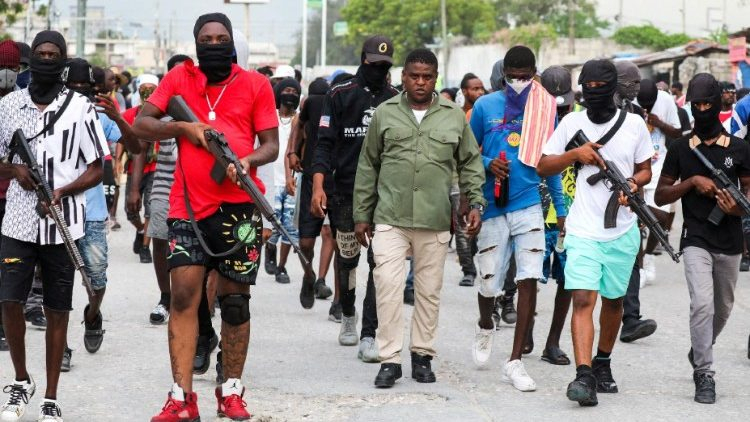 Pandillas en Haití provocan nuevo desplazamiento masivo de familias