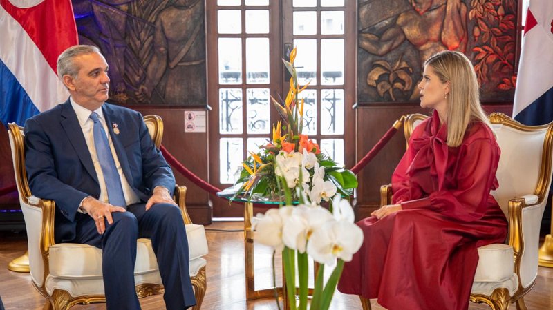 Presidente Abinader sostiene reunión bilateral con la mandataria electa, Laura Fernández Delgado