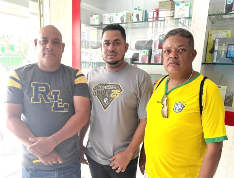Puntilla Comunicaciones anuncia respaldo basket municipal de Castillo 2026